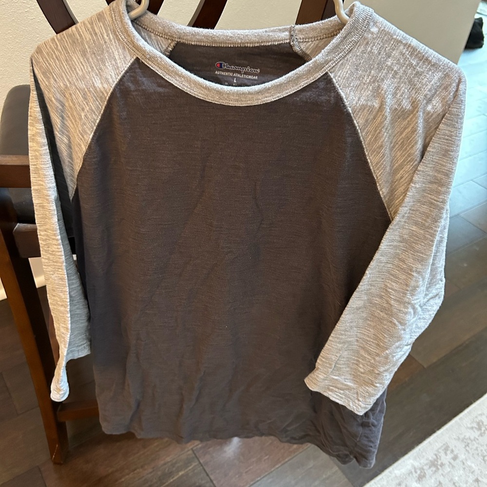 Men’s champion baseball tee